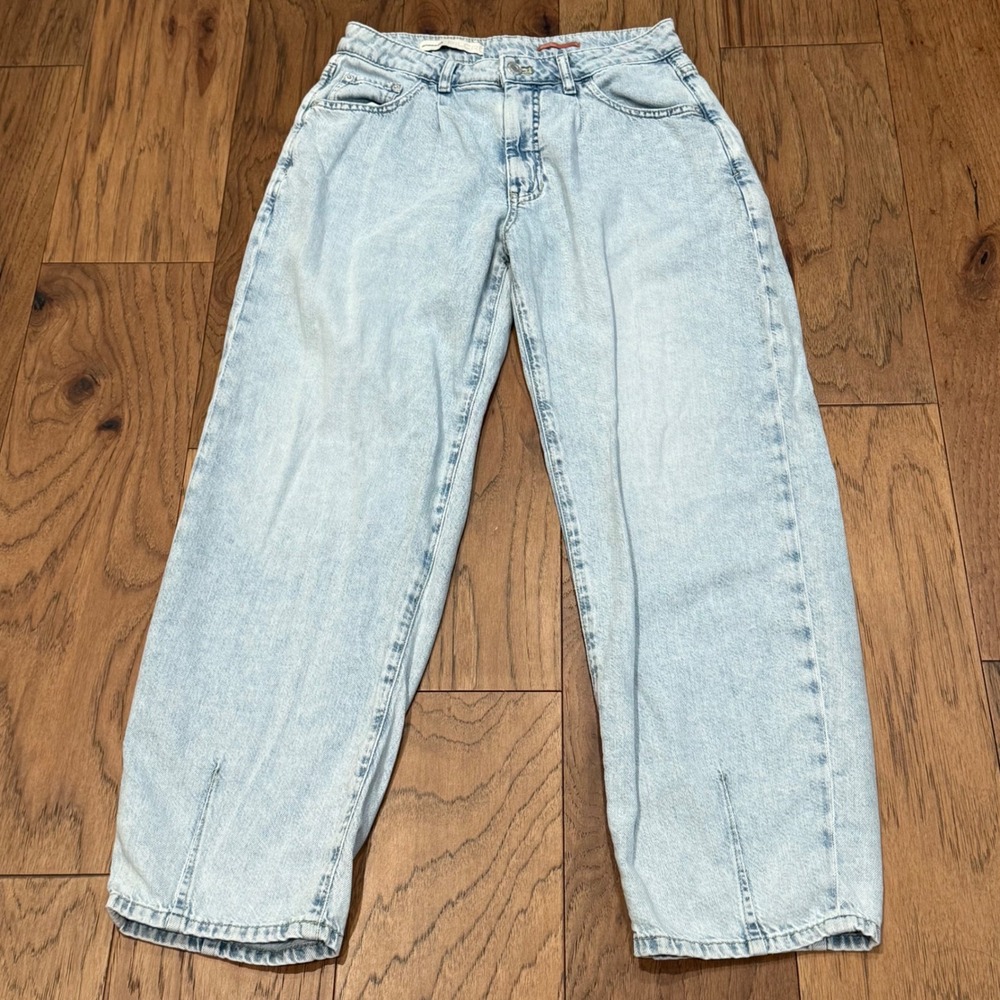 Anthropologie Pilcro Wide Leg Barrel Jeans Light Wash Blue Acid Denim Size 28